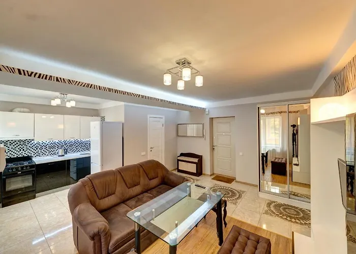 Excellent Apartment Druzhby Narodov Boulevard 3A. Lybedskaya Metro Station